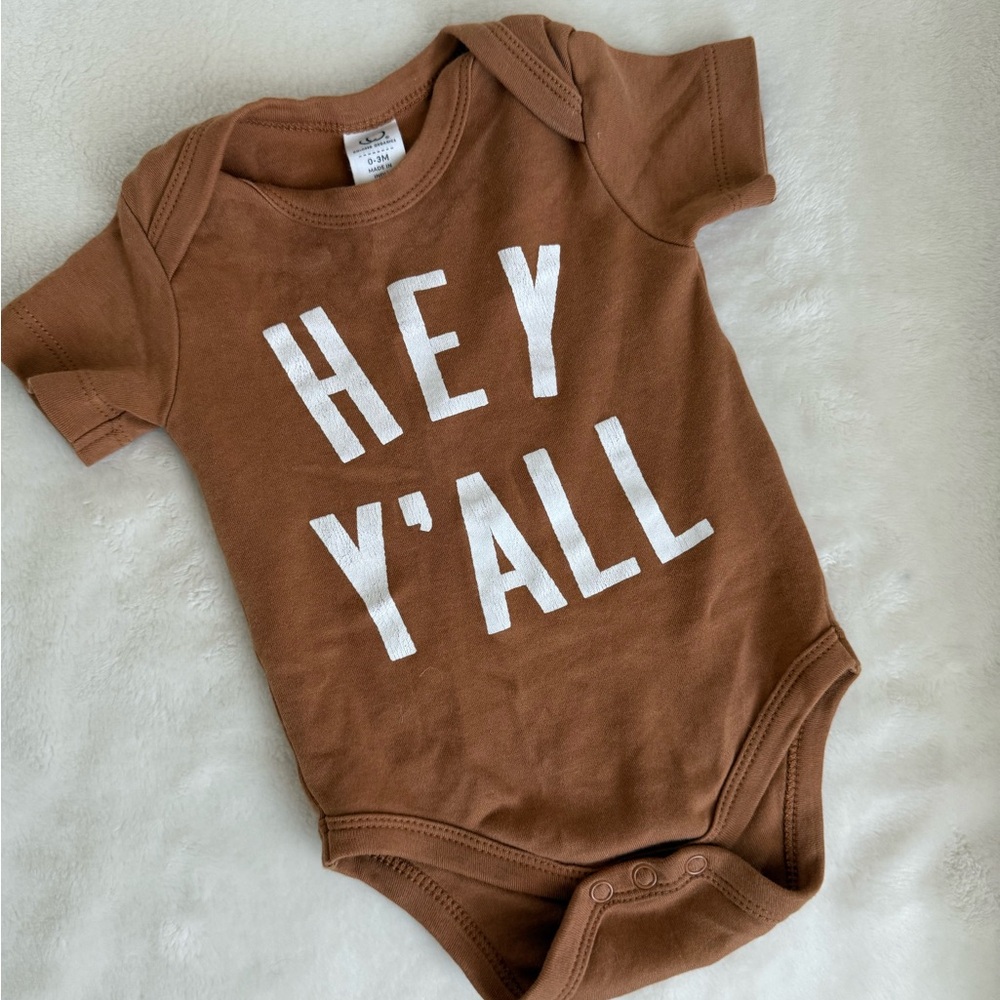 Colored Organics Brown 'Hey Y'all' Bodysuit